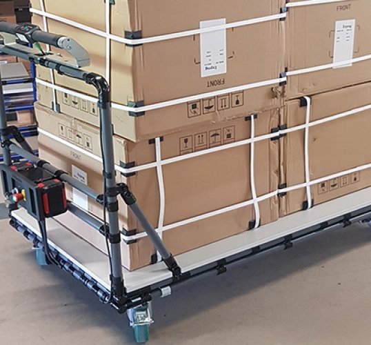 Přepravní vozík s elektricky poháněnými kolečky