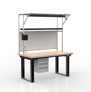 Pracovní stůl s masivní kovovou podnoží