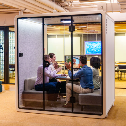 Akustický box P4F pro 4 osoby s nábytkovým setem - 2